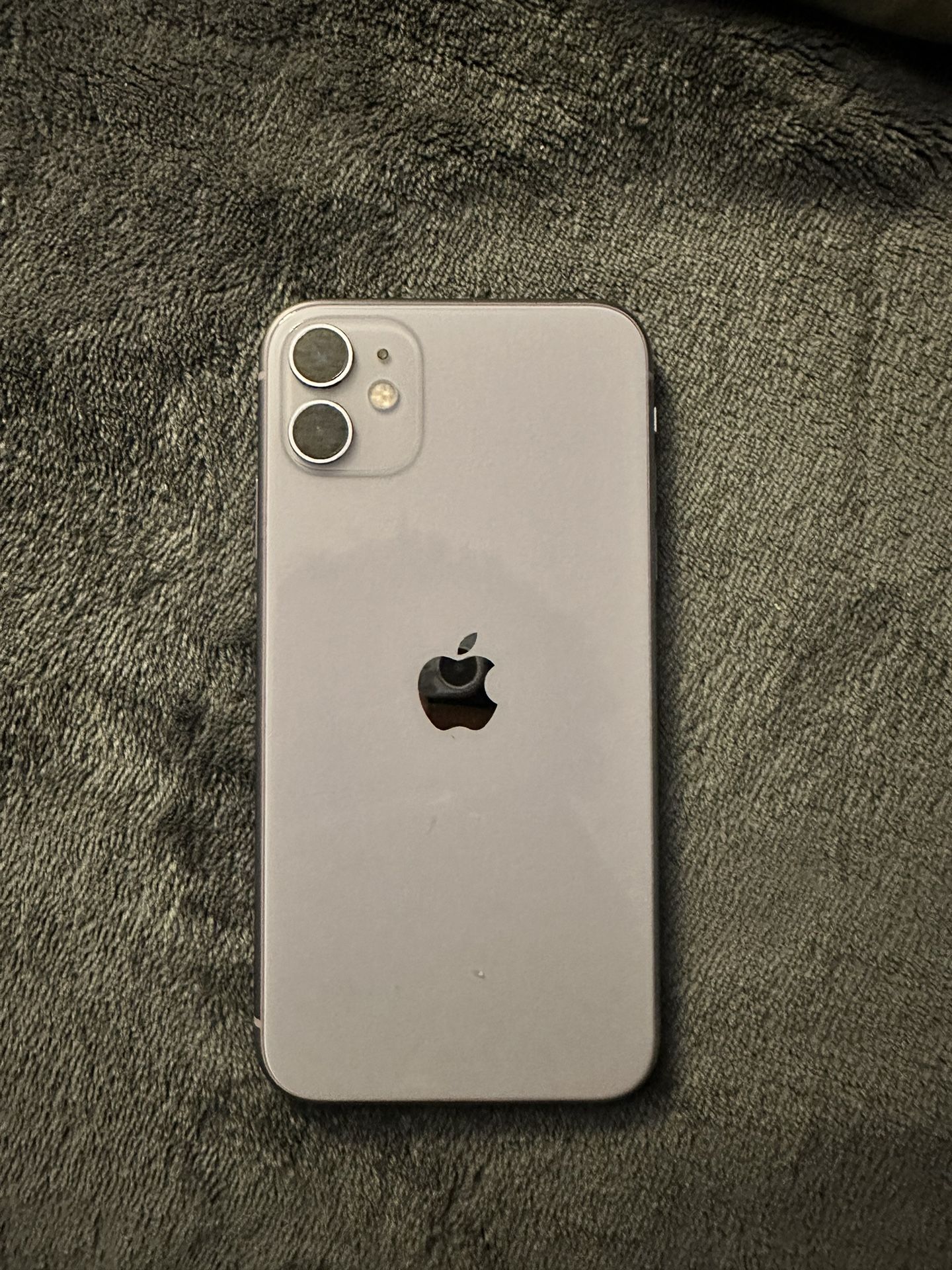 iPhone 11 Lavender 64 Gig