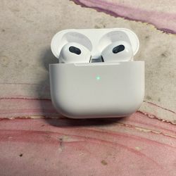AirPods