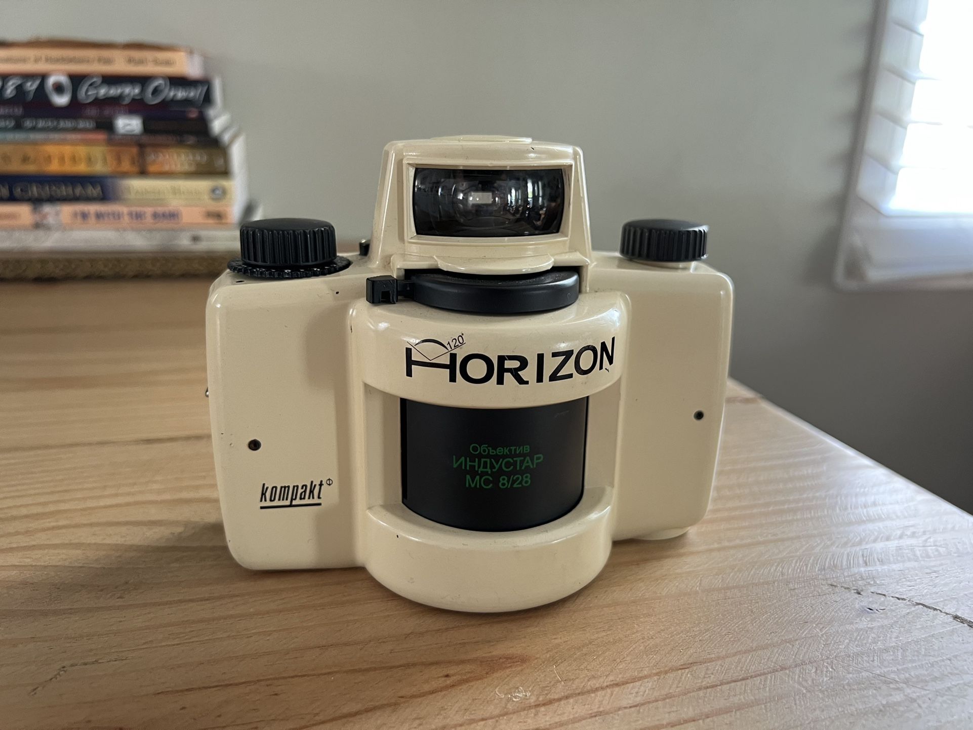 Horizon Kompakt 35mm Film Camera Panoramic