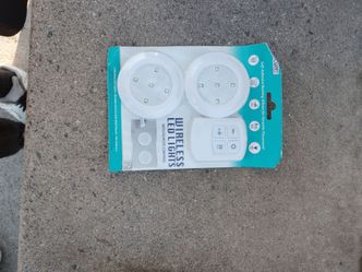 Wireless LED lights with remote control