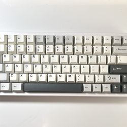 YUNZII YZ84 Pro Mechanical Keyboard 