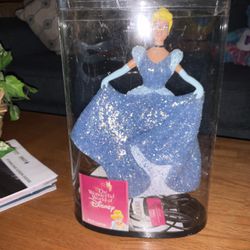 Disney Princess EVA Night Lamp new in box, never used, great for girls room or for collectors