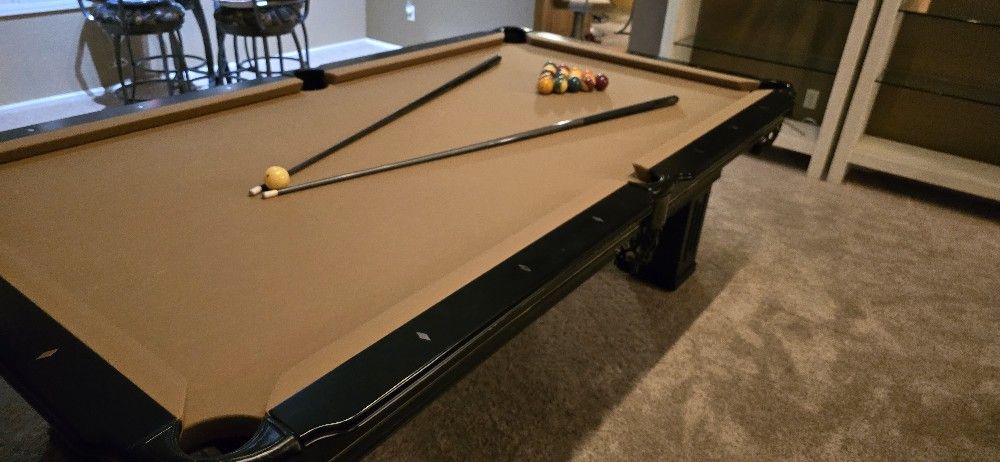 Connelly 8 Foot Solid Slate Pool Table