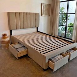 Queen Bed with Drawers for sale!!! Ask For Price !!! Preguntar Precio 