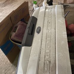 For F350/250 Tailgate 