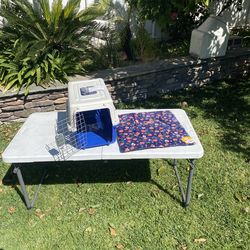 Brand New Small Pet Carrier Crate W/ New Bed