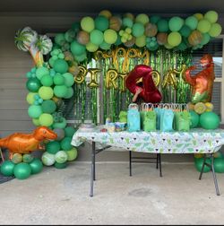 Dinosaur theme