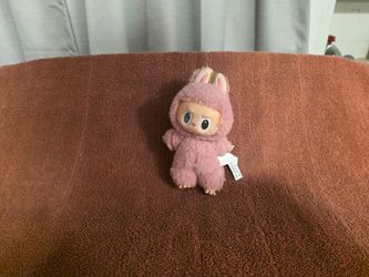 Labubu Macaron Lychee