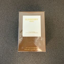 Burberry Hero EDP