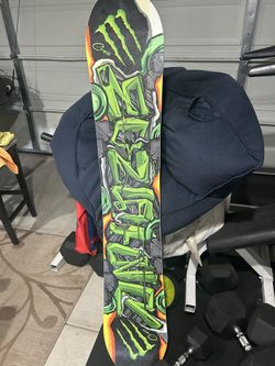 Gnu Monster Snowboard
