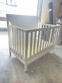Baby Crib ***never Used***
