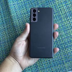 Samsung Galaxy S21 Unlocked