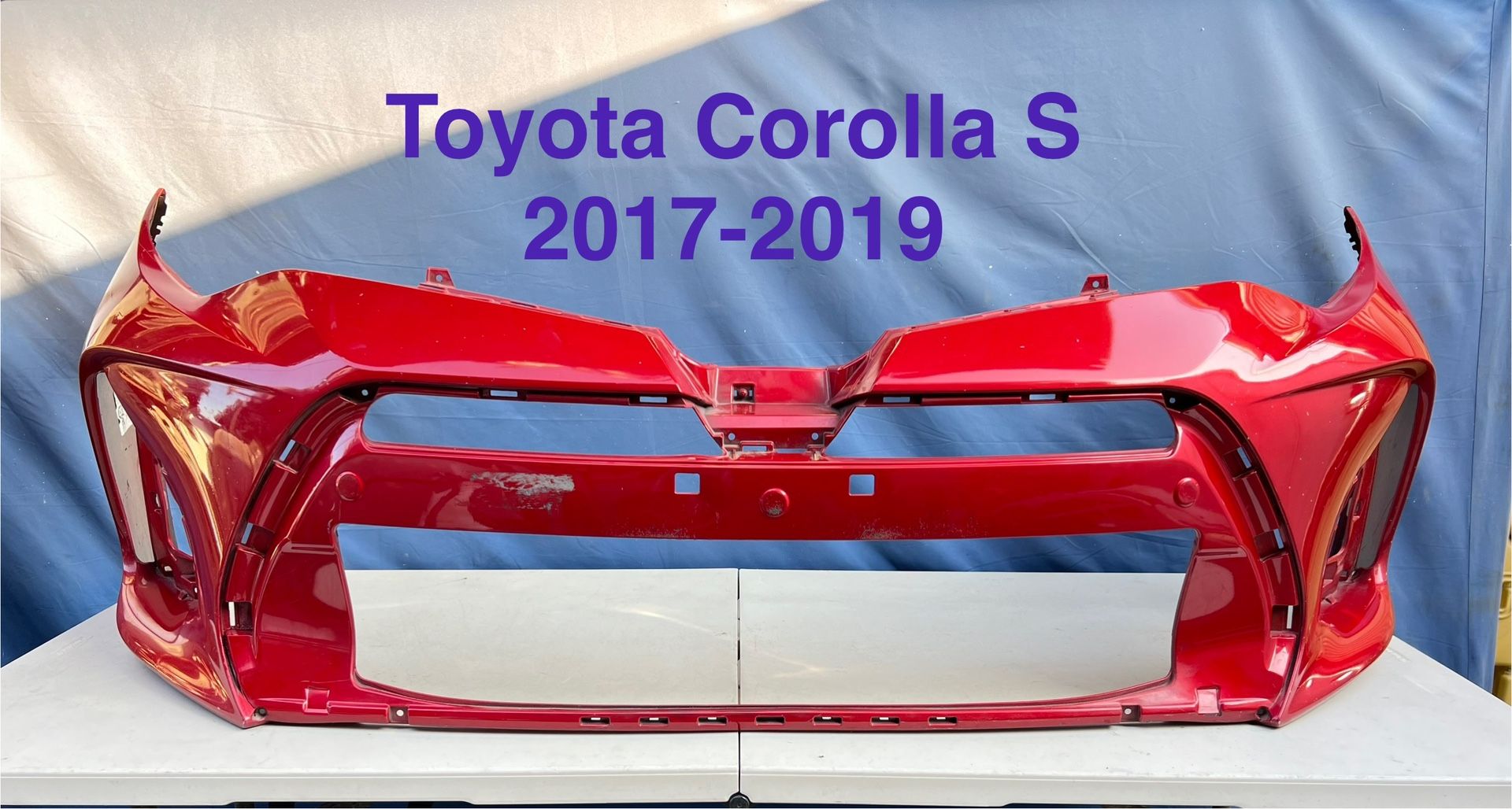 2017-2019 Toyota Corolla Front Bumper OEM