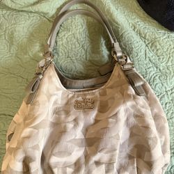 Coach Maddison Grey/White Shoulder Bag