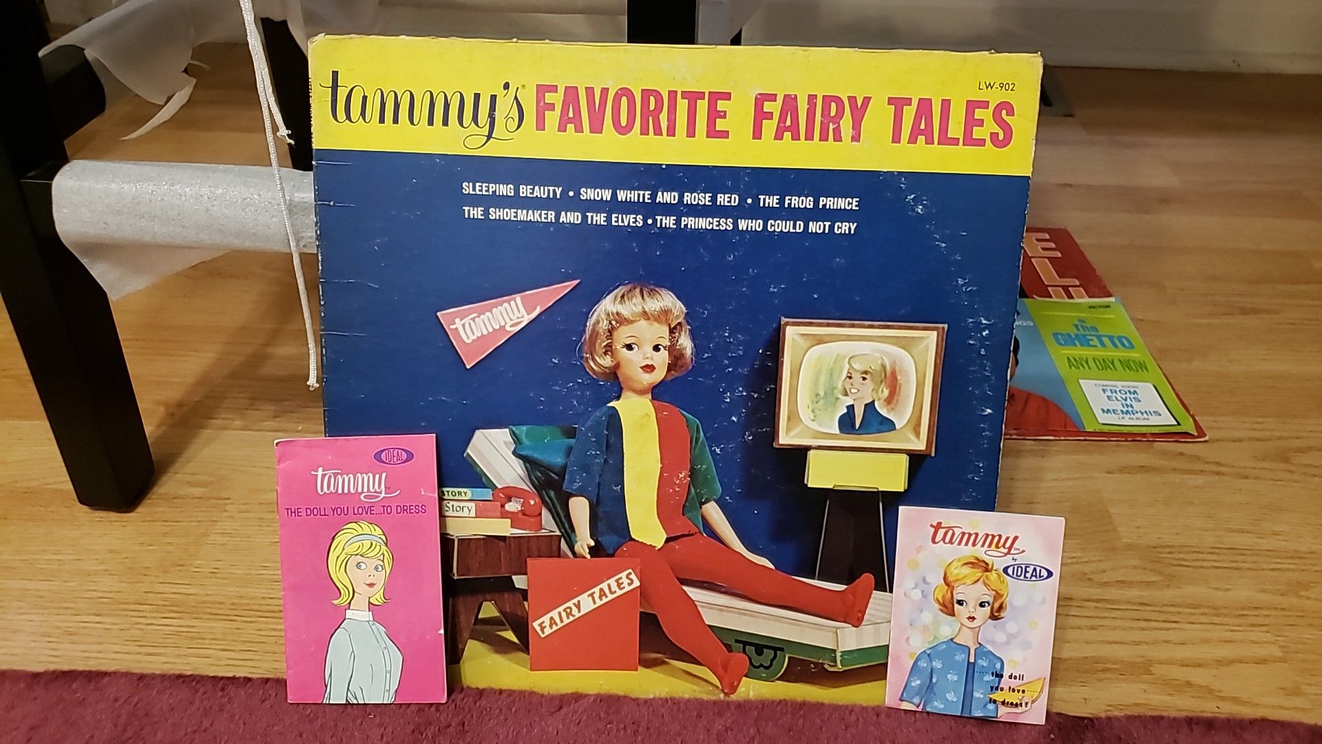 VINTAGE TAMMY ITEMS, RECORD, FASHION BOOKLETS