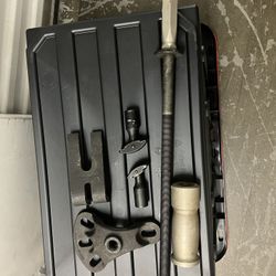 Snap on Tools CJ105 4A Slide Hammer Rear Axle Puller Bearing Seal Set