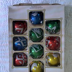 Set Of 10 Holly Vintage Glass Christmas Ornaments In Original Box.