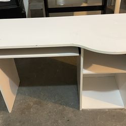 Free Desk
