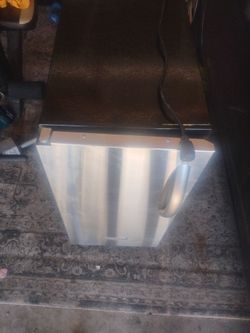 kitchen aide Ice maker Burning man special !!