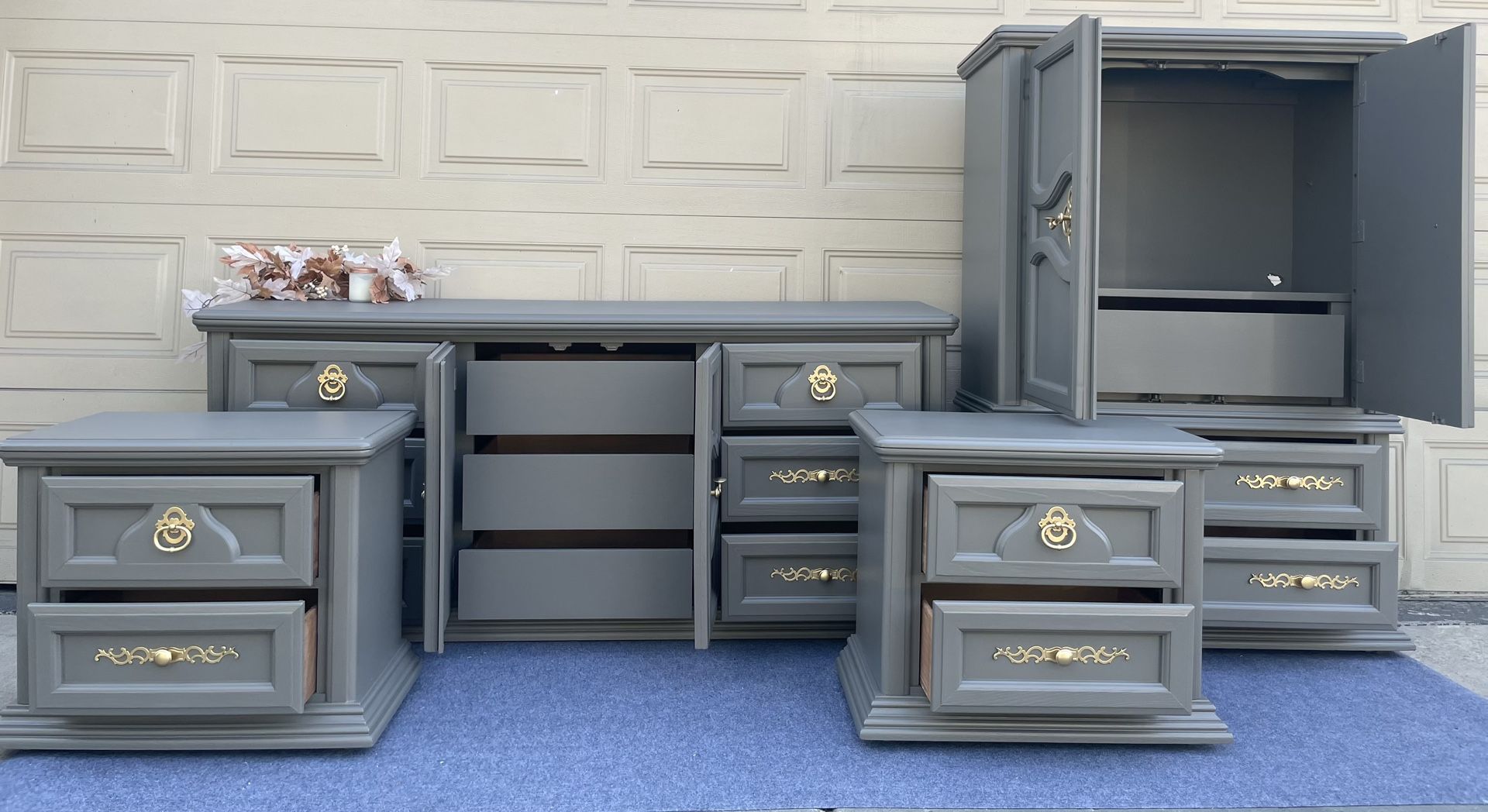 🥂Gorgeous Grey Bassett 4Piece Bedroom Set