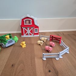 Green Toys Farm Playet