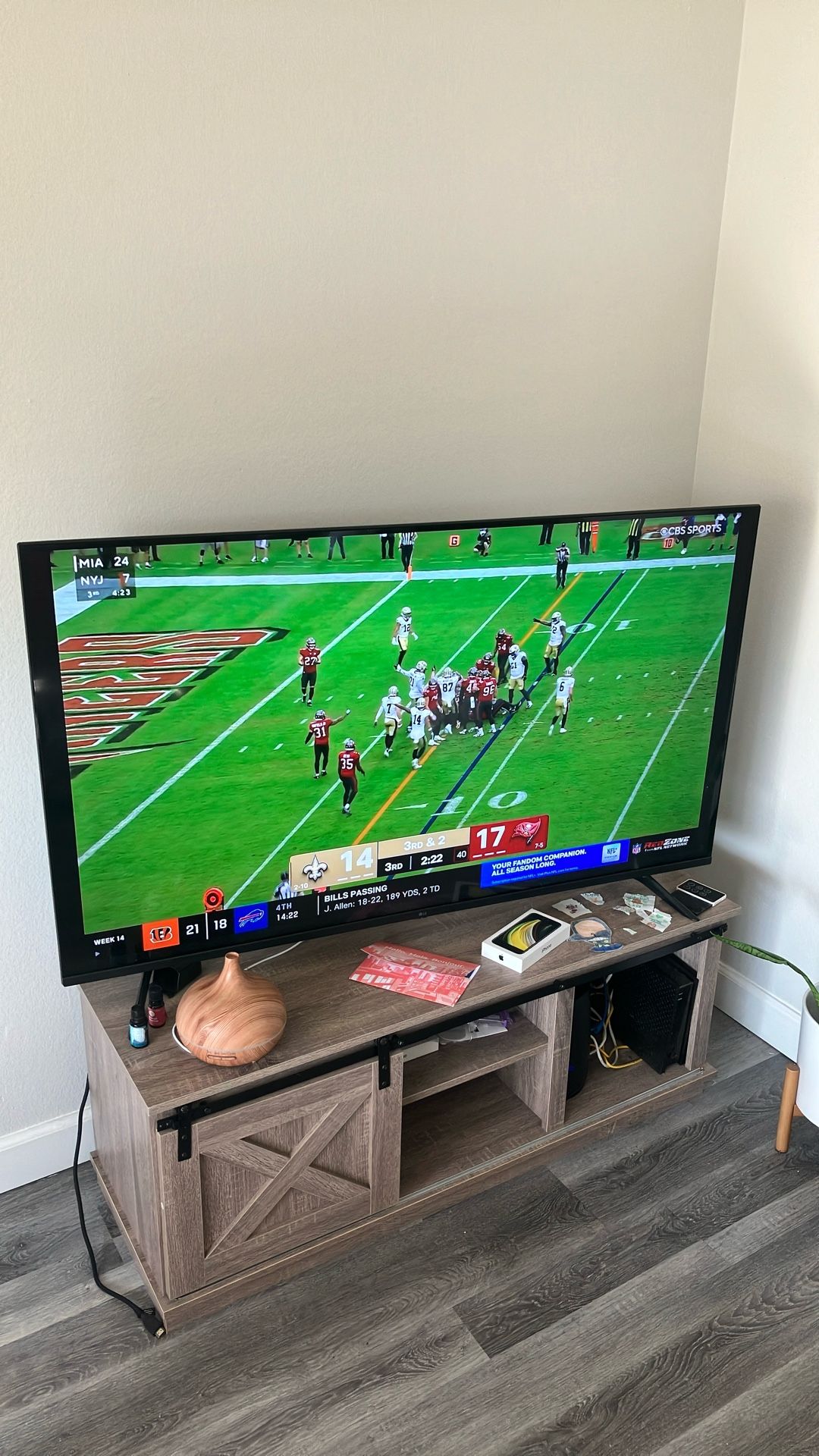 Lg Tv 55-inch 4K UHD LED Smart TV