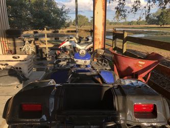 Kawasaki Bayou KLF 220 rear fenders body cover cowl in great shape with taillights