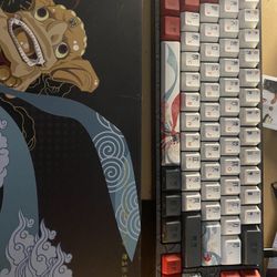 ! NEED GONE ASAP! BRAND NEW HIGH QUALITY BROWN KEYBIND SWITCHES DESIGNED KEYBOARD WITH SWITCH CHANGES AND KEYCHAIN IN BOX