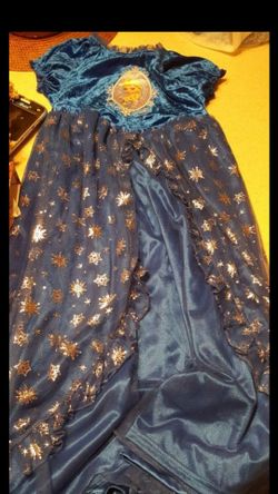 FROZEN ELSA DRESS SIZE 8