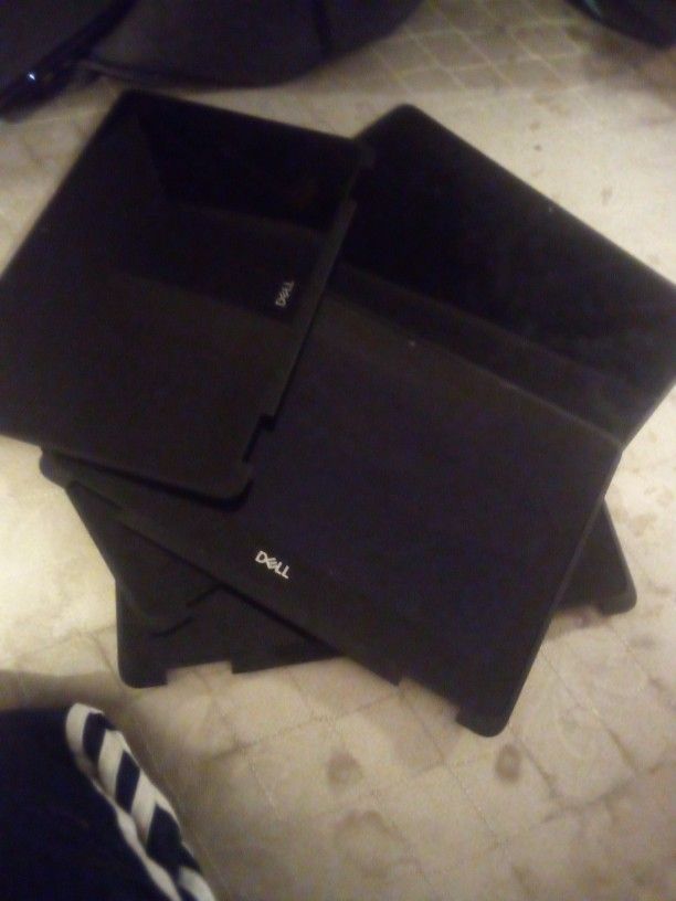 Lot of Chromebook Screens For Replacement
