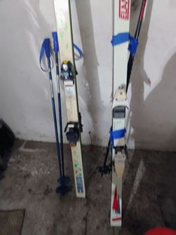 Snow skis