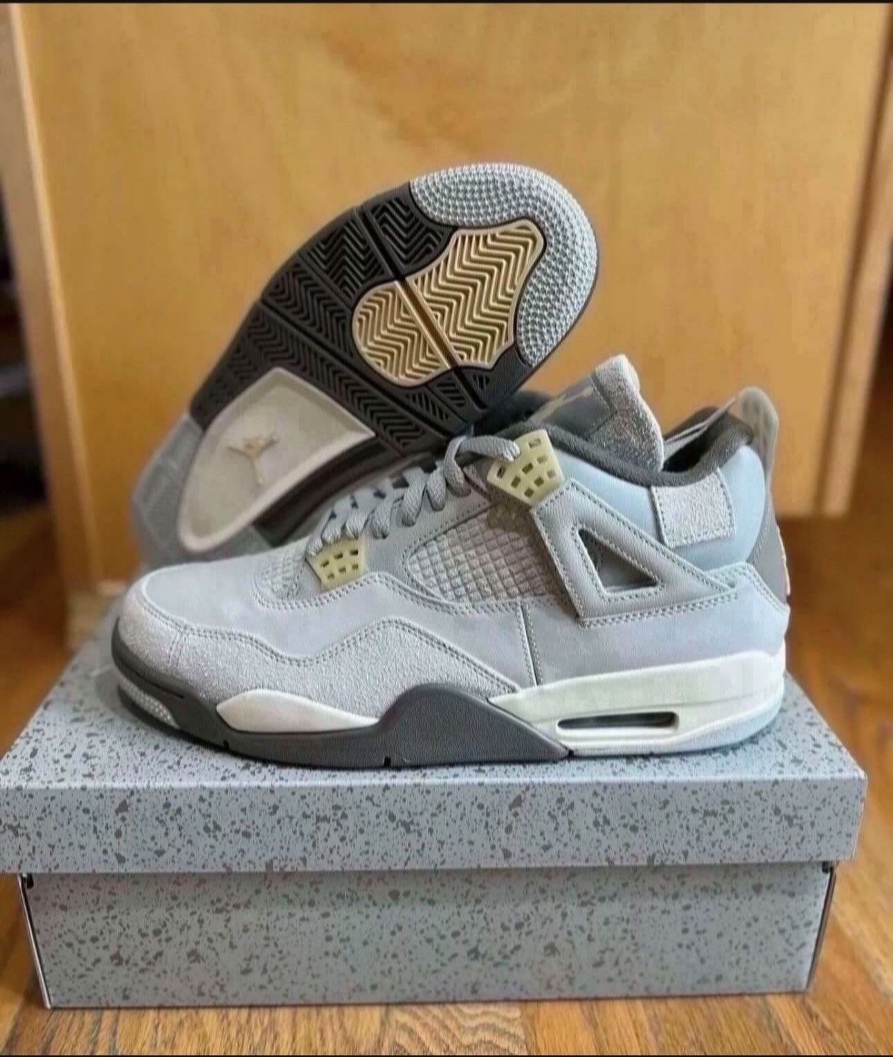 Nike Air Jordan 4 Retro SE Craft 'lPhoton Dust Size 11 Brand New