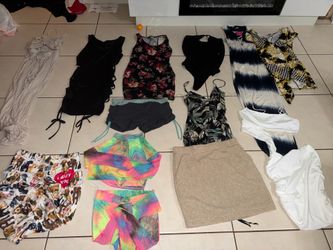 Women’s clothes , fashion nova , SHEIN , diva boutique etc