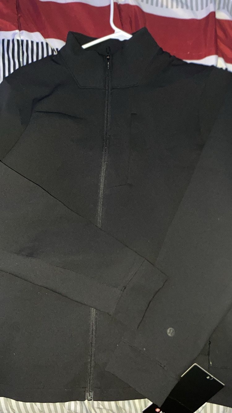 lululemon Sojourn Jacket