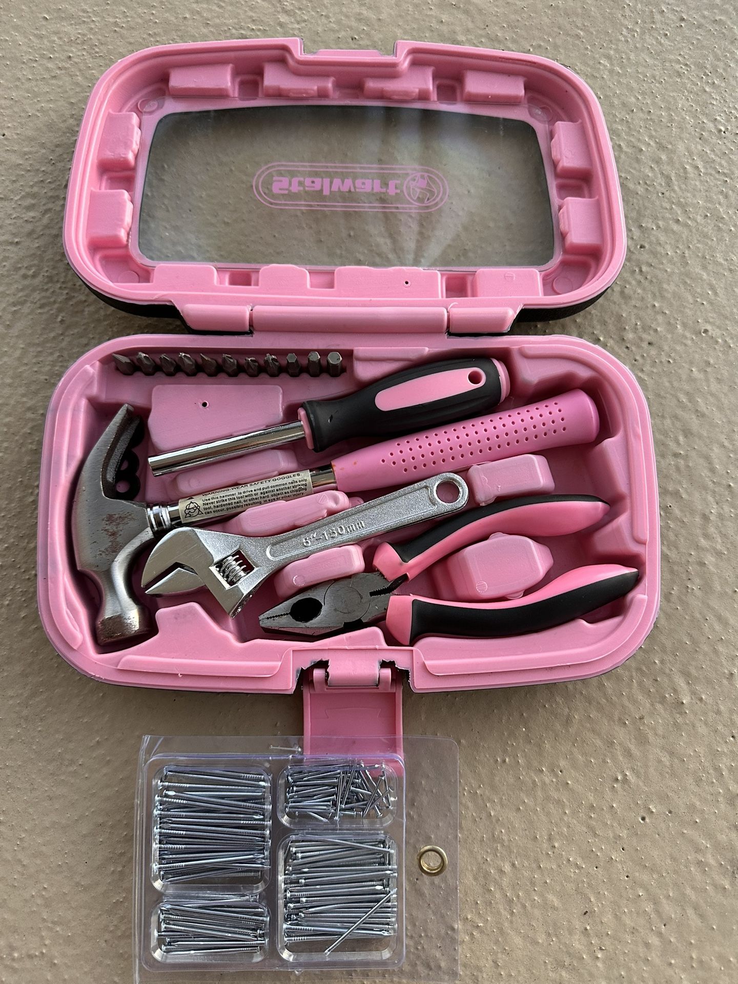 Pink tool Box/ Kit Girls 