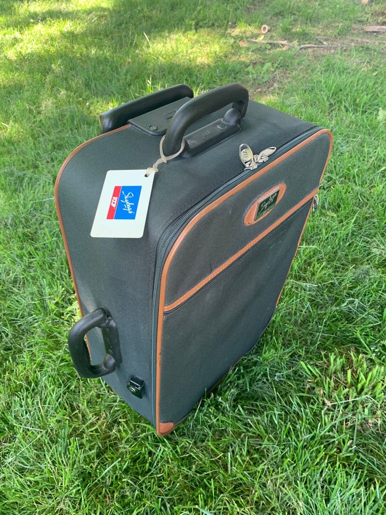 Carry on Luggage. Great Condition