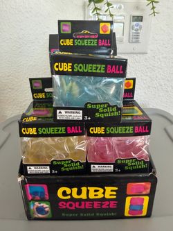 Cube squishy