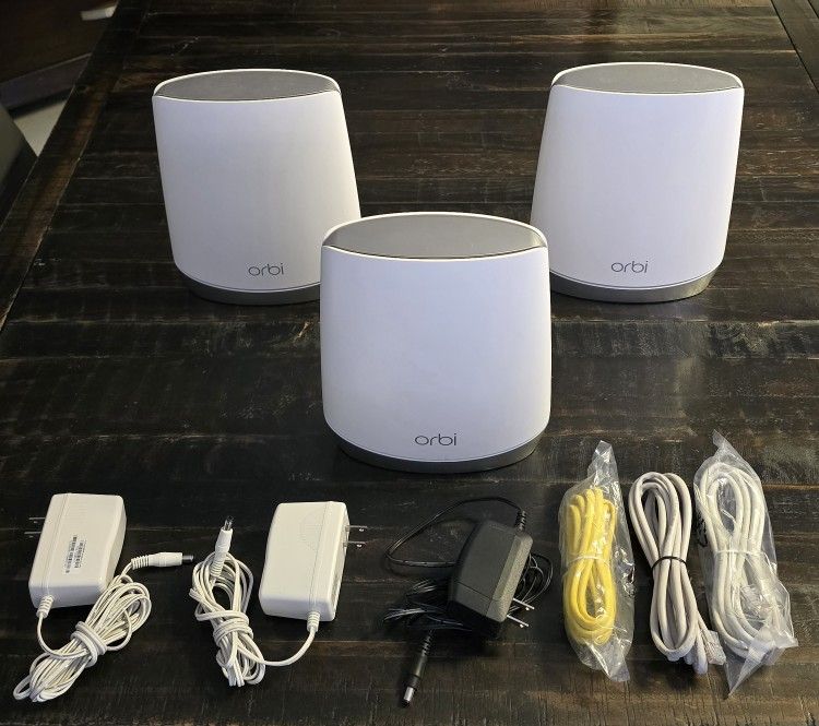 Netgear Orbi Router RBR750 & 2 Satellites RBS750