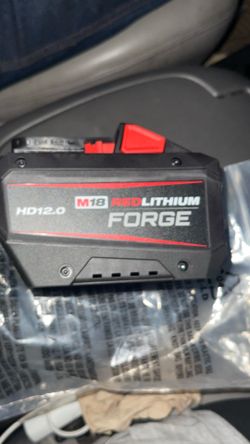 Milwaukee M18 volt HD12.0 amp