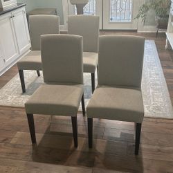 Dining Room Chairs 4