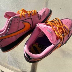 NIKE SB DUNKS X POWERPUFF GIRLS