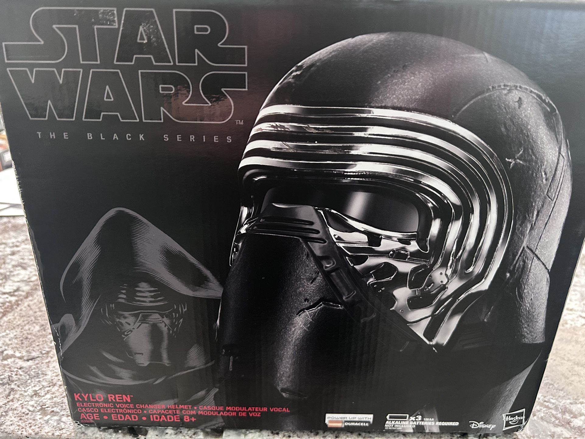 KYLO REN BLACK SERIES VOICE CHANGER HELMET NEW!!