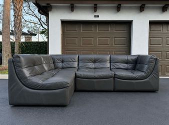 Couch/Sofa Sectional - Z Gallerie - Gray - Delivery Available 🚛