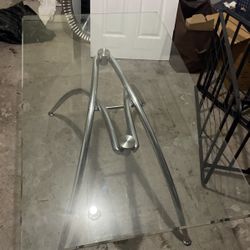 Glass Table, Silver / Chrome Legs