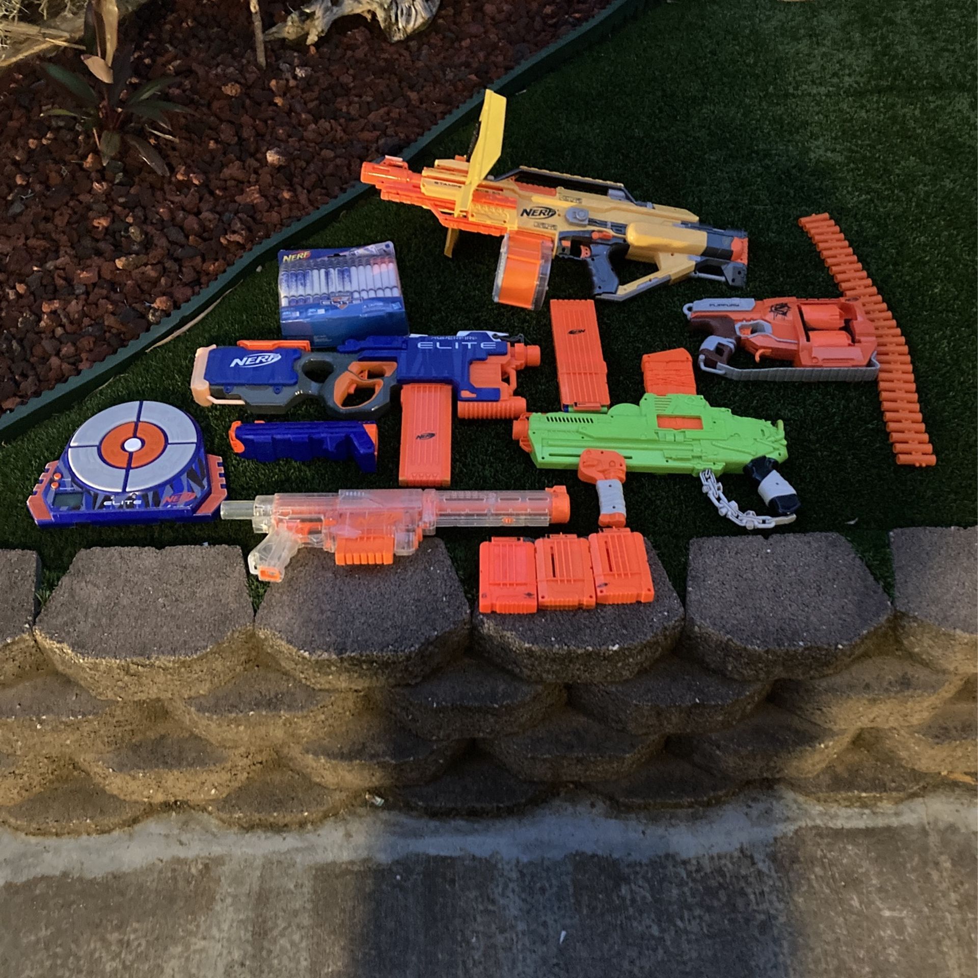 Nerf Guns 