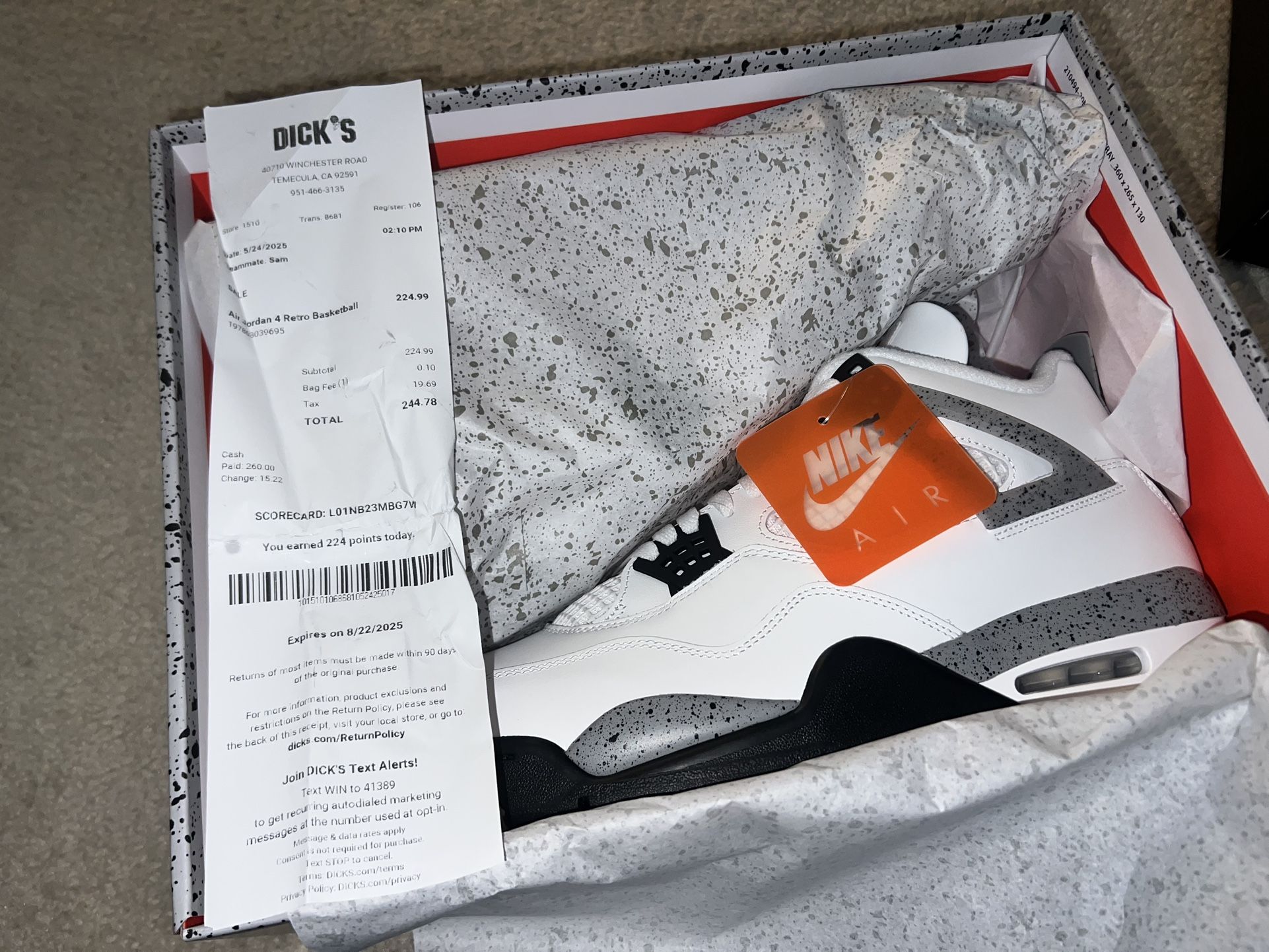 Air Jordan Retro 4