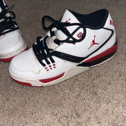 Used Big Kids Size 5 (Womens 6.5) 