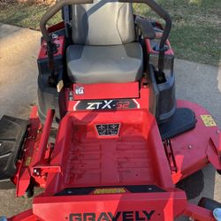 Gravely Lawnmower 52” Cut