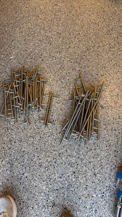Cabinet hardware handles