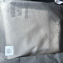 ESSENTIALS FREE DELIVERY 📦 